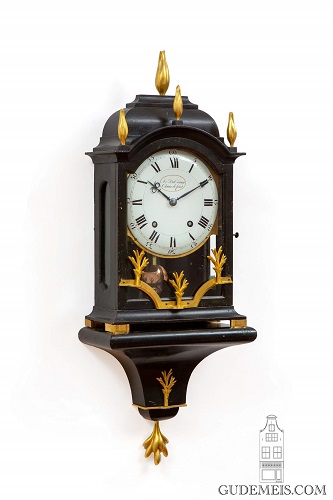 A small Swiss Louis XVI ebonized quarter striking bracket clock, DuComun Chaux de Fond, circa 1780.